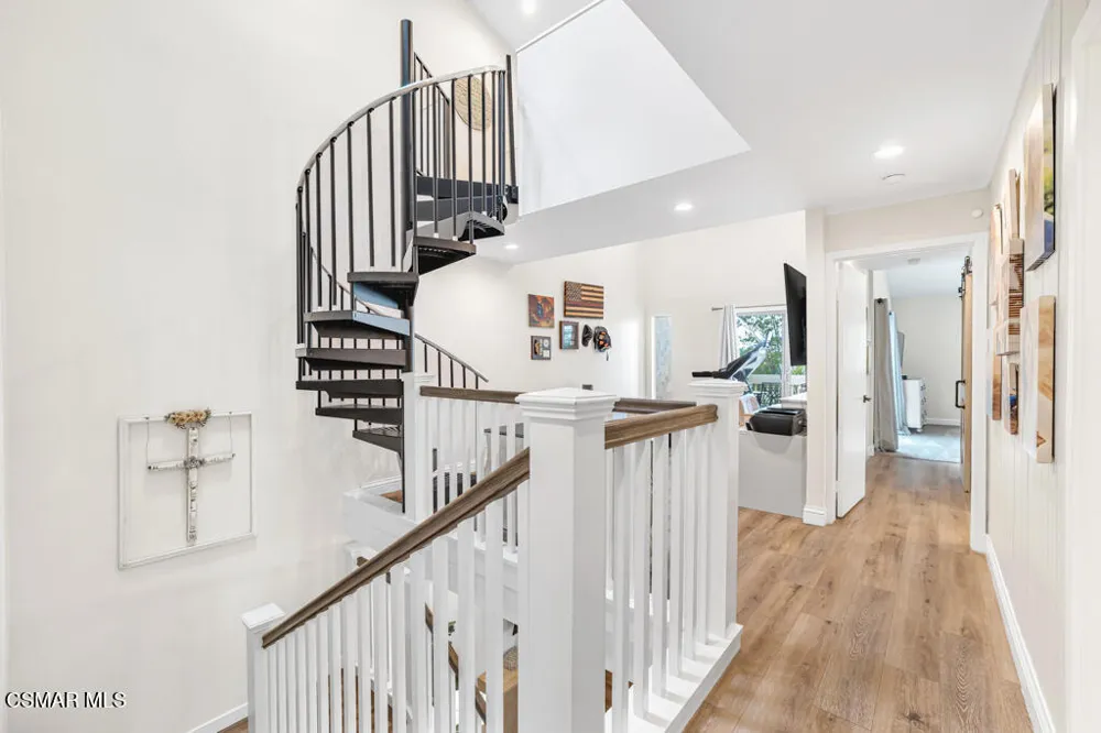 3175 Sunburst Place Thousand Oaks, CA 91360
