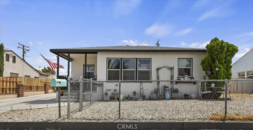 112 W Grandview Drive Barstow, CA 92311