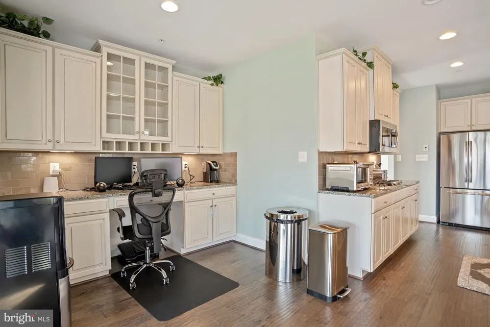 14202 BENTLEY PARK DRIVE Laurel, MD 20707