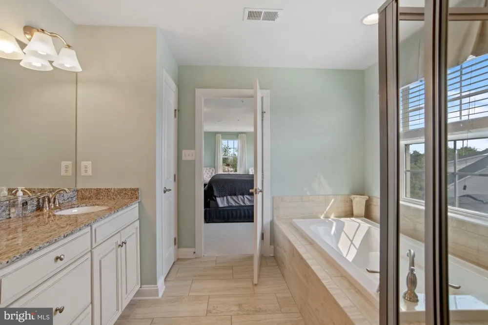 14202 BENTLEY PARK DRIVE Laurel, MD 20707