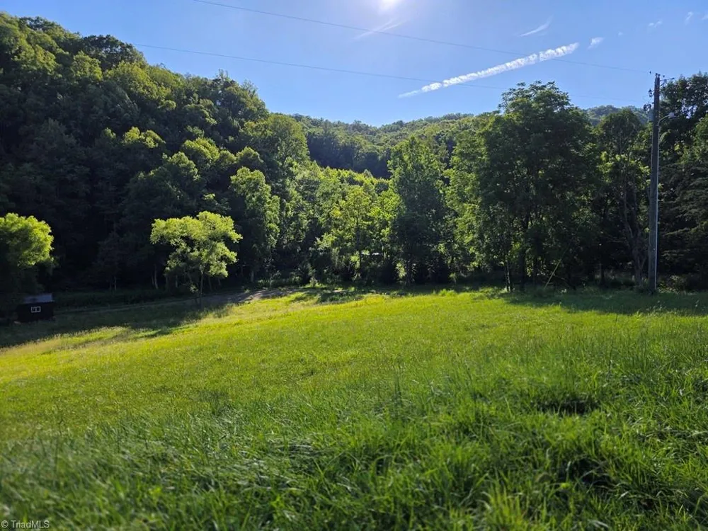 3205 Sheets Gap Road Millers Creek, NC 28651
