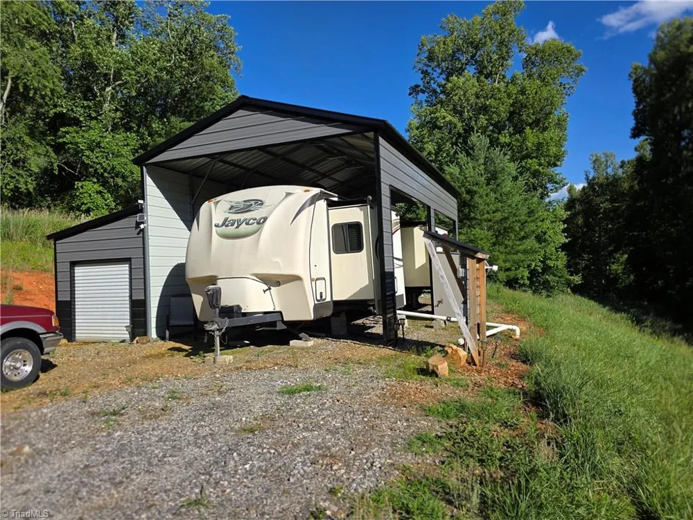 3205 Sheets Gap Road Millers Creek, NC 28651