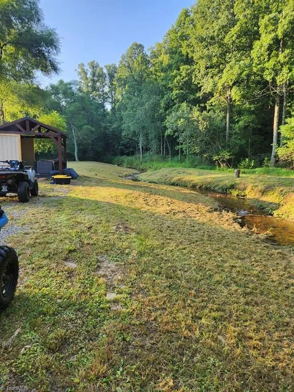 3205 Sheets Gap Road Millers Creek, NC 28651