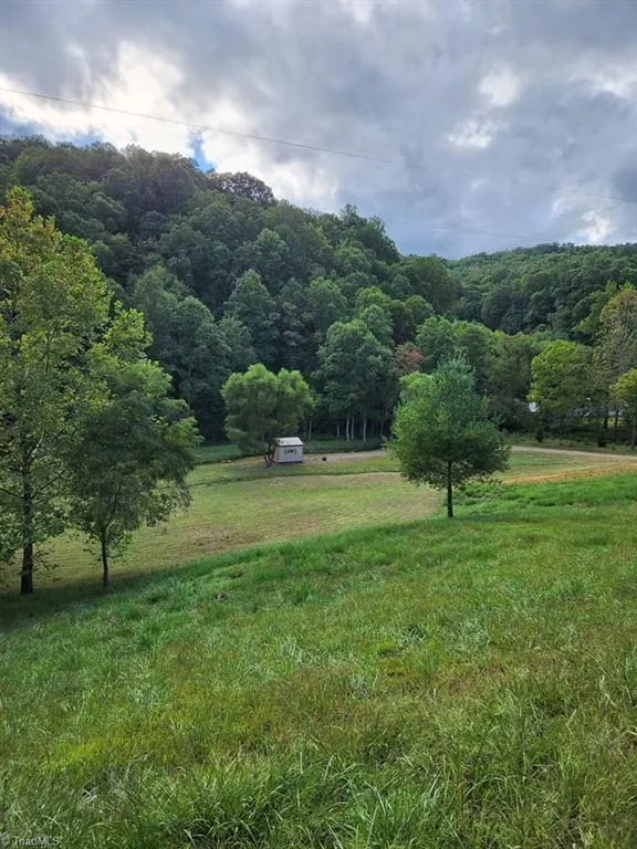 3205 Sheets Gap Road Millers Creek, NC 28651
