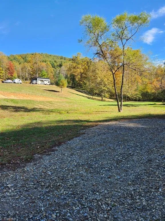 3205 Sheets Gap Road Millers Creek, NC 28651