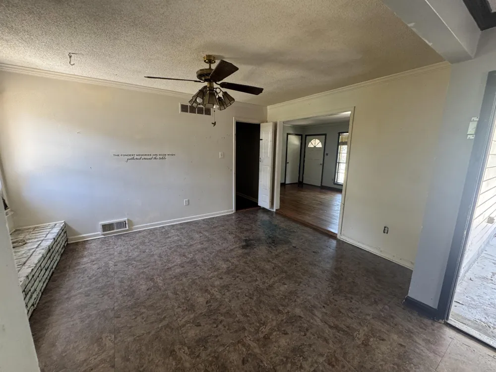 1841 BROOKHAVEN DR Southaven, MS 38671