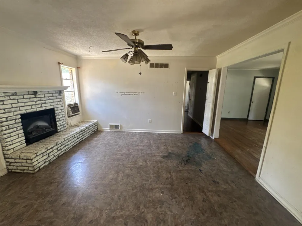 1841 BROOKHAVEN DR Southaven, MS 38671