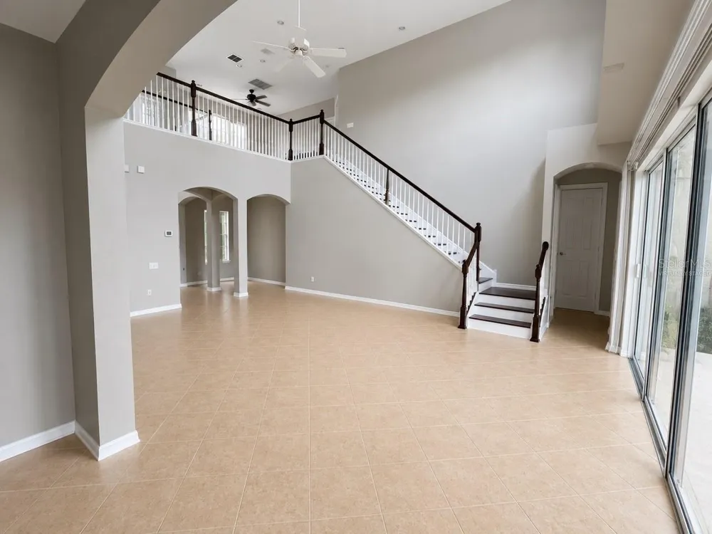 10103 DEERCLIFF DRIVE Tampa, FL 33647