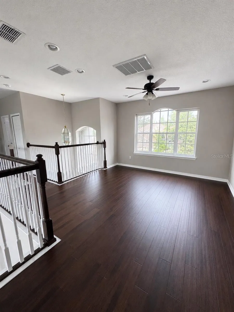 10103 DEERCLIFF DRIVE Tampa, FL 33647