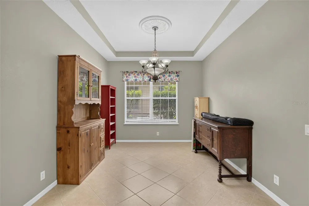 10103 DEERCLIFF DRIVE Tampa, FL 33647