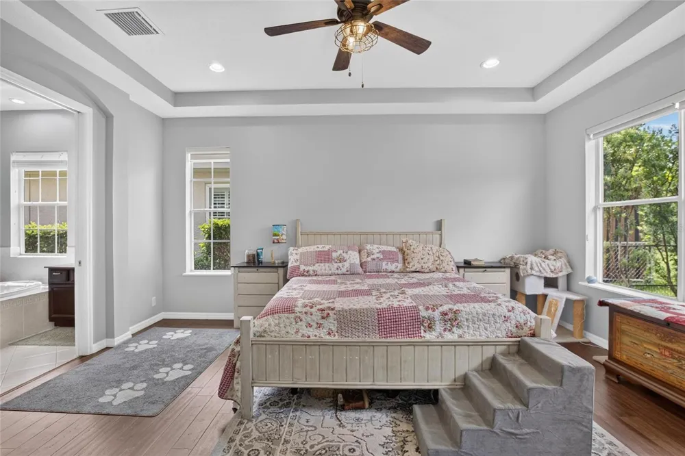 10103 DEERCLIFF DRIVE Tampa, FL 33647