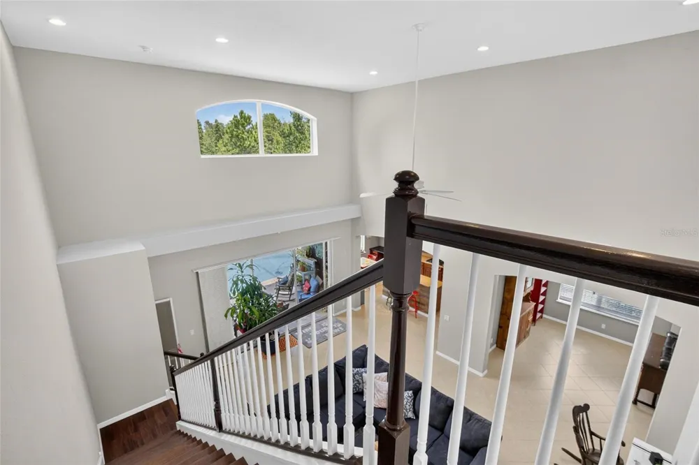 10103 DEERCLIFF DRIVE Tampa, FL 33647