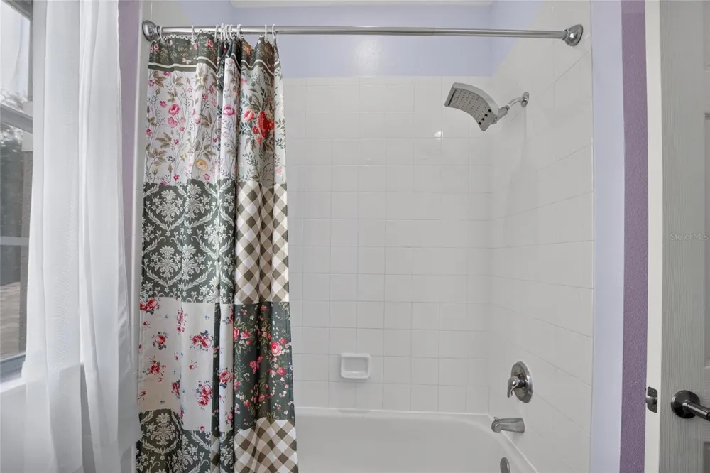 10103 DEERCLIFF DRIVE Tampa, FL 33647
