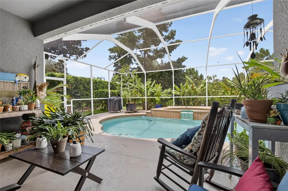 10103 DEERCLIFF DRIVE Tampa, FL 33647