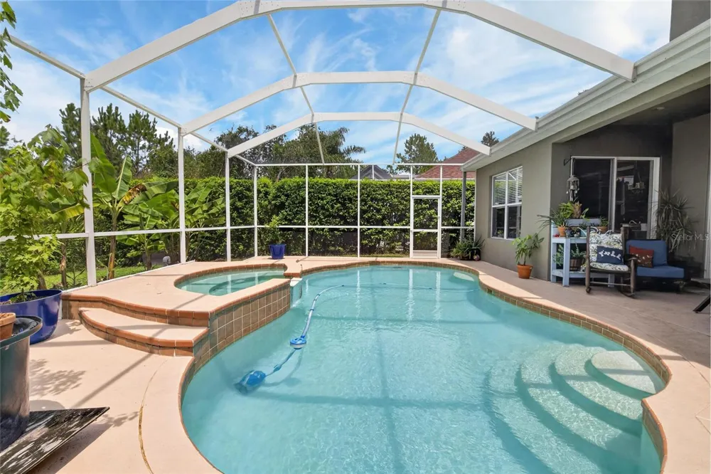 10103 DEERCLIFF DRIVE Tampa, FL 33647