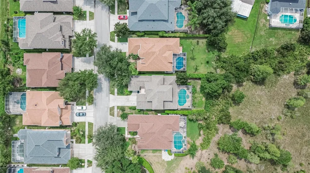 10103 DEERCLIFF DRIVE Tampa, FL 33647