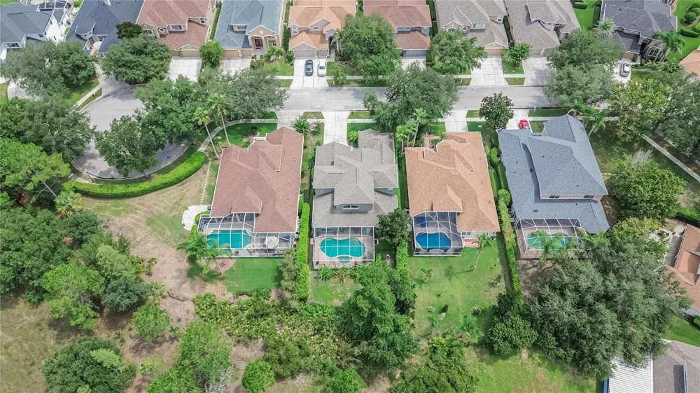 10103 DEERCLIFF DRIVE Tampa, FL 33647