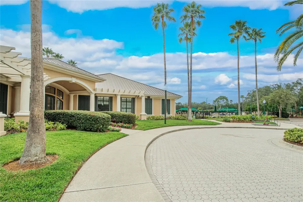 10103 DEERCLIFF DRIVE Tampa, FL 33647