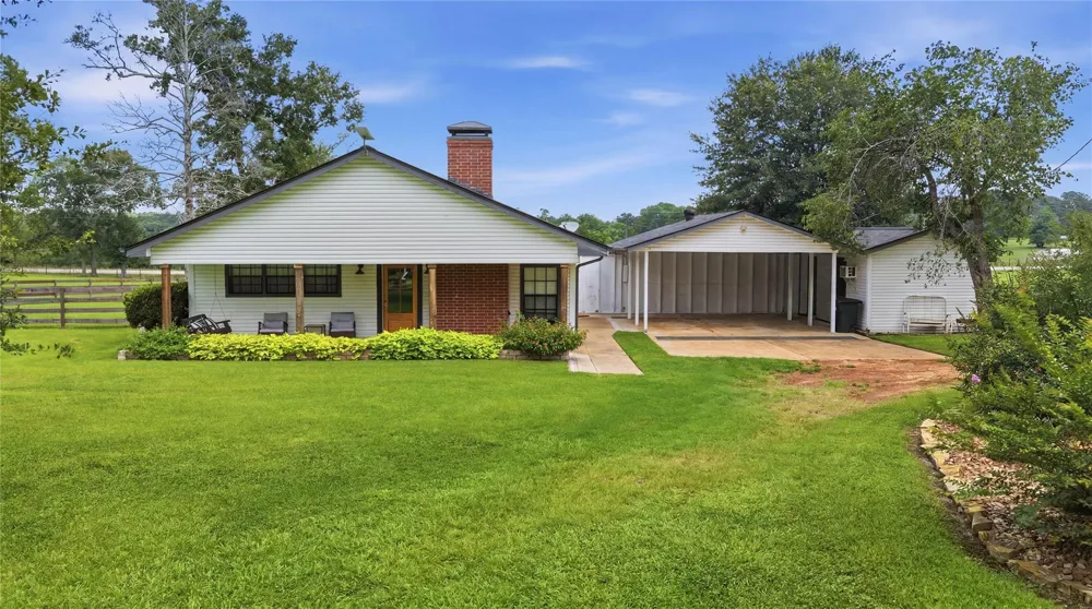100 E Hill Ranch Lane New Waverly, TX 77358