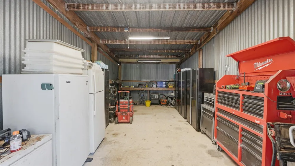100 E Hill Ranch Lane New Waverly, TX 77358