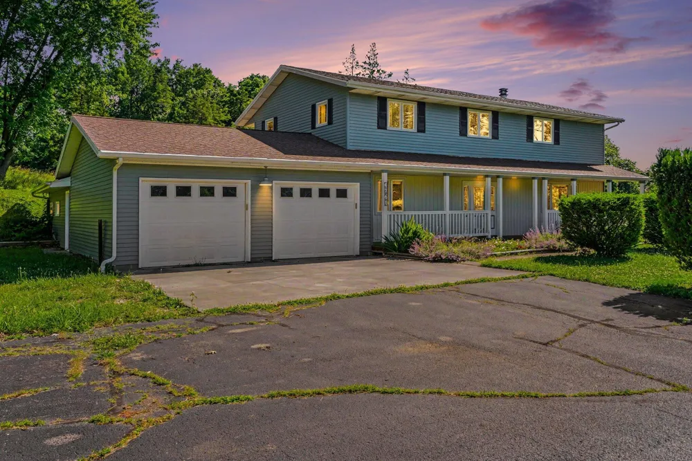 4761 E Arrowhead Drive Berrien Springs, MI 49103