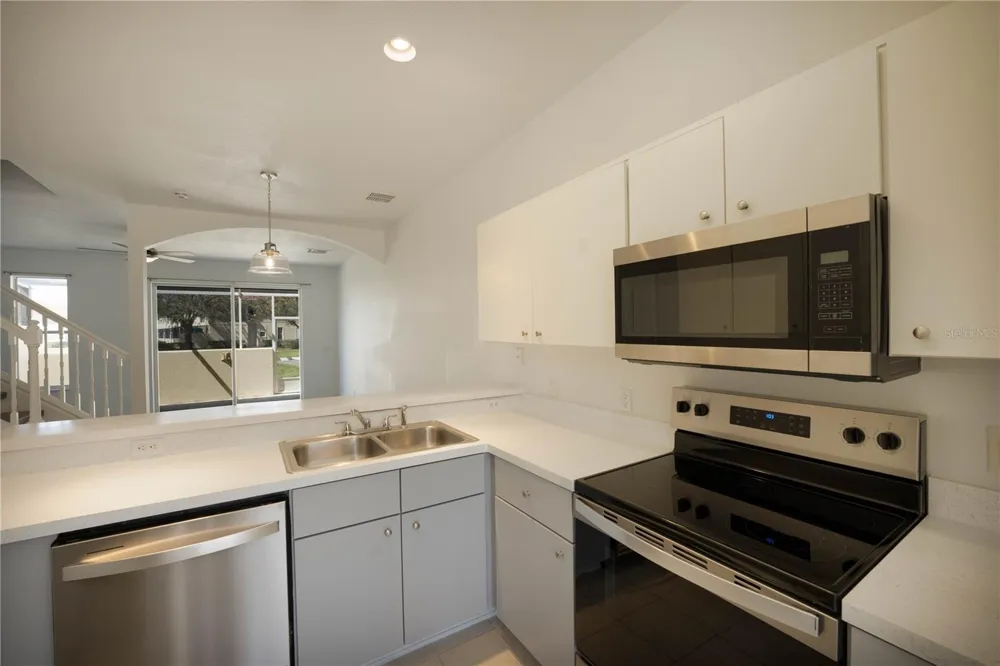 1241 S BEACH CIRCLE Kissimmee, FL 34746