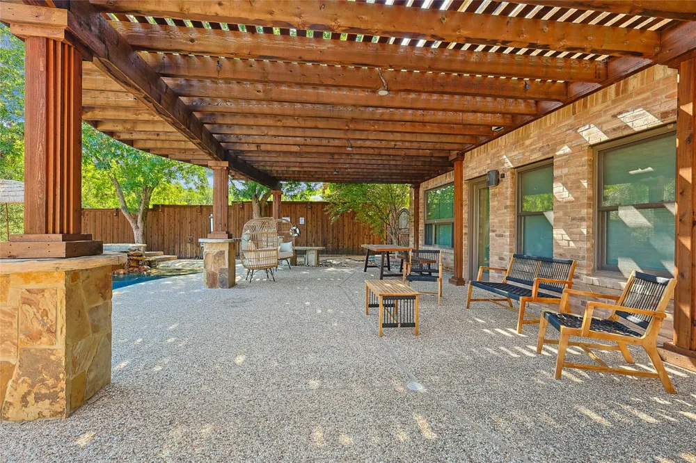 1088 Pondview Drive Cedar Hill, TX 75104