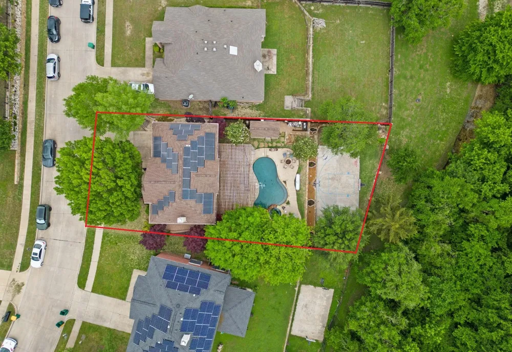 1088 Pondview Drive Cedar Hill, TX 75104