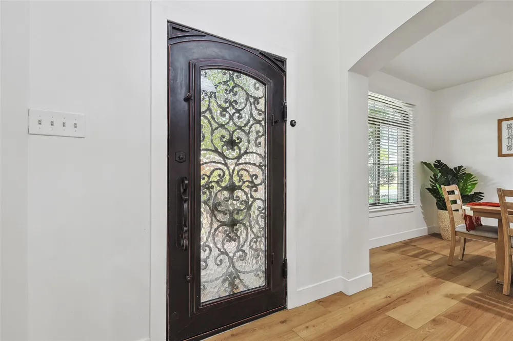 1088 Pondview Drive Cedar Hill, TX 75104