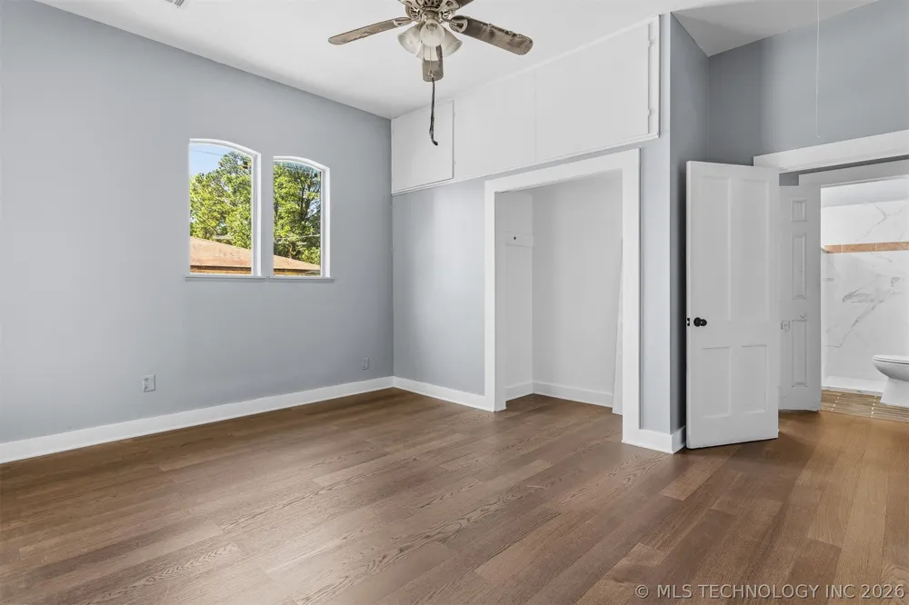 302 S 10 Madill, OK 73446