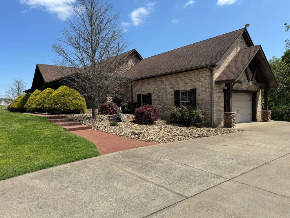 375 Autumn Ridge Ln Lafayette, TN 37083