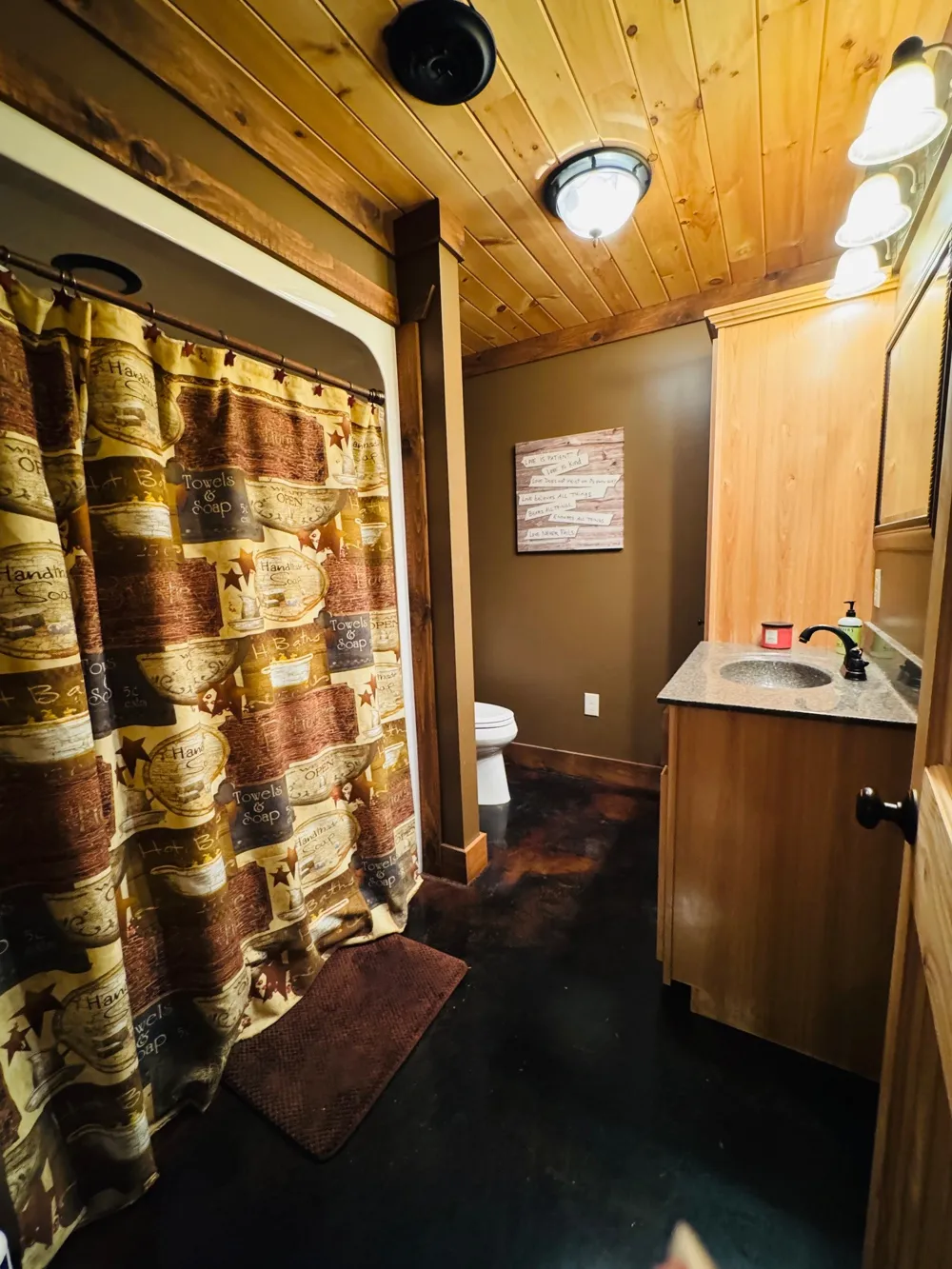 375 Autumn Ridge Ln Lafayette, TN 37083