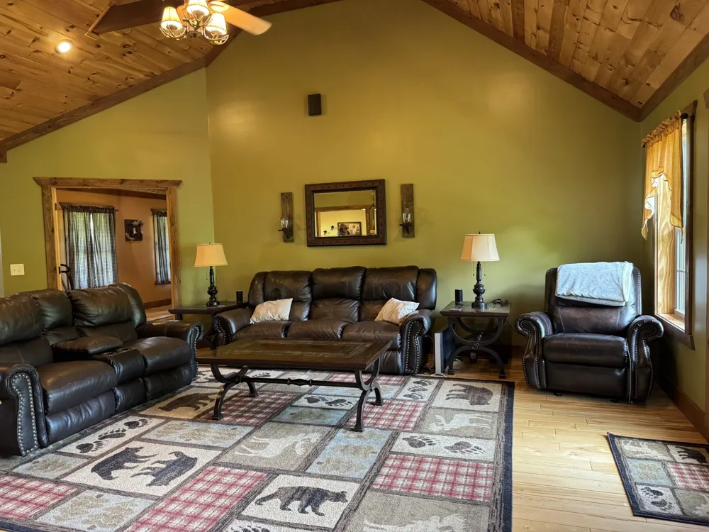 375 Autumn Ridge Ln Lafayette, TN 37083