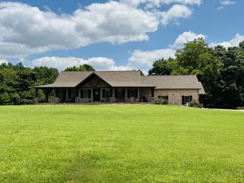 375 Autumn Ridge Ln