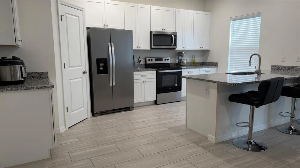 408 CIERRA OAKS CIRCLE Lady Lake, FL 32159