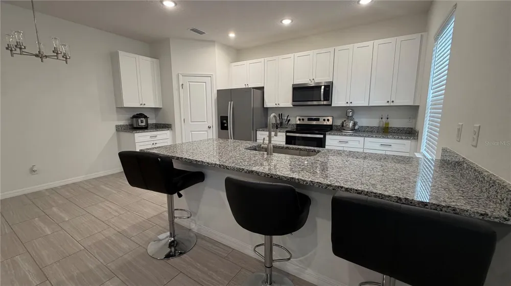 408 CIERRA OAKS CIRCLE Lady Lake, FL 32159