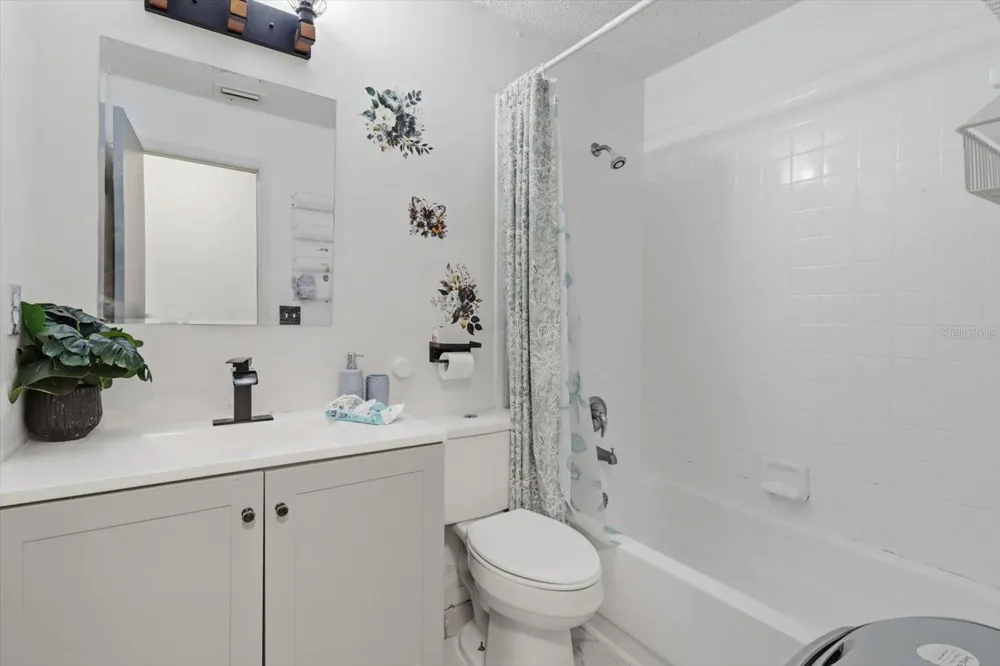 1736 NW 26TH PLACE ocala, FL 34475
