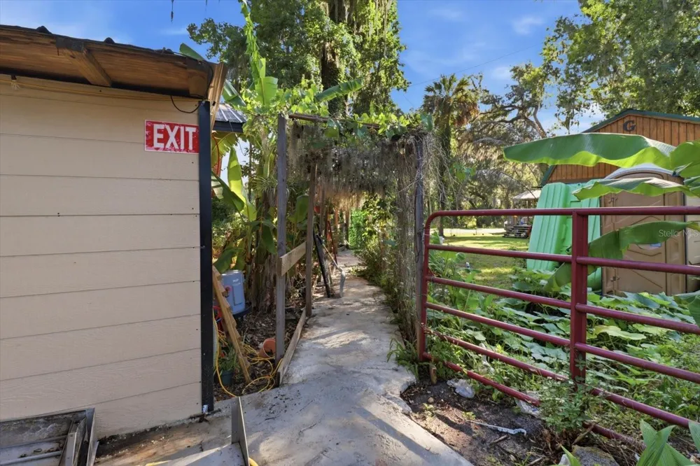 1736 NW 26TH PLACE ocala, FL 34475
