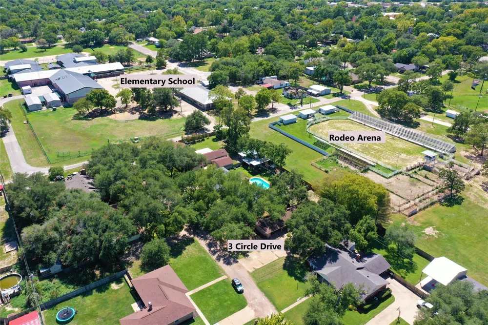 3 Circle Drive Teague, TX 75860