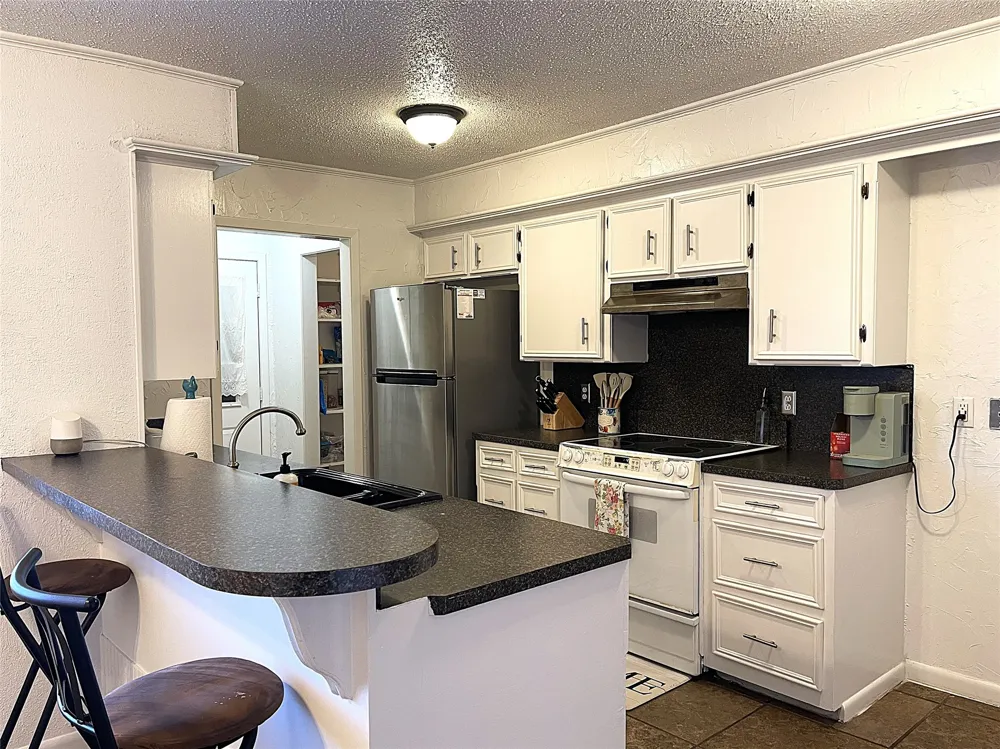 3 Circle Drive Teague, TX 75860