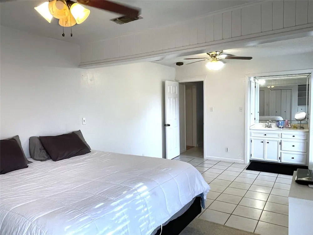 3 Circle Drive Teague, TX 75860