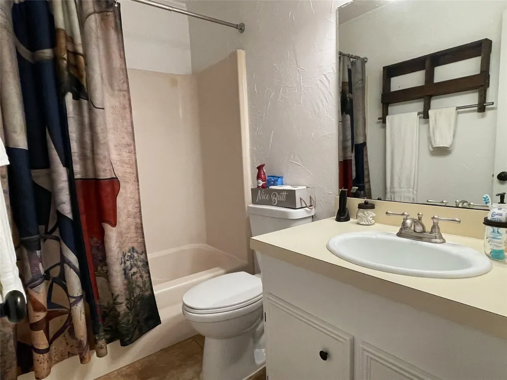 3 Circle Drive Teague, TX 75860