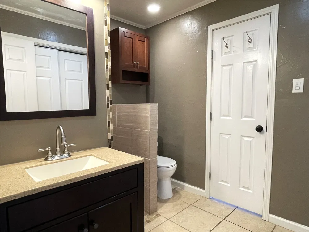 3 Circle Drive Teague, TX 75860
