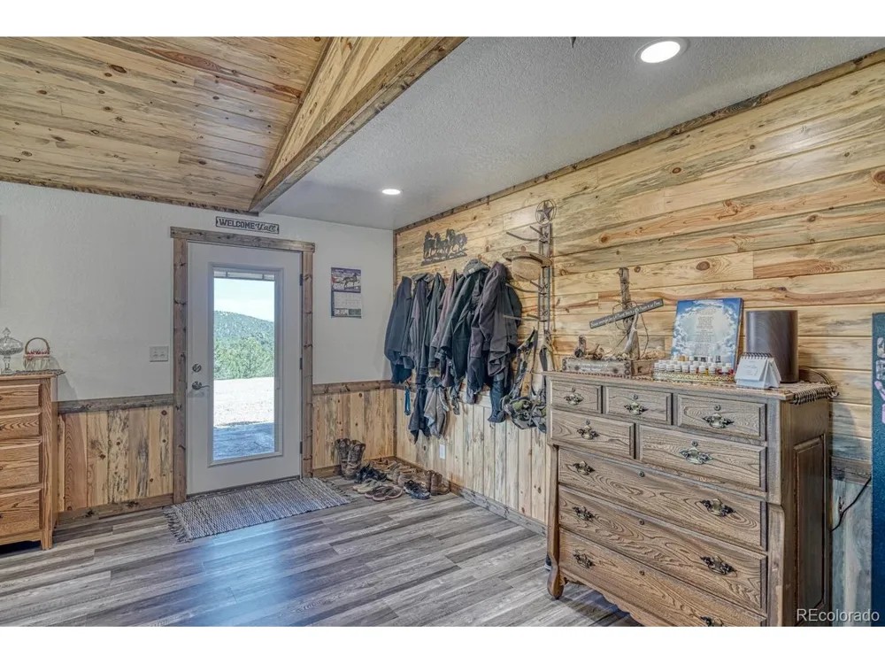 1625 Black Cloud Circle Westcliffe, CO 81252