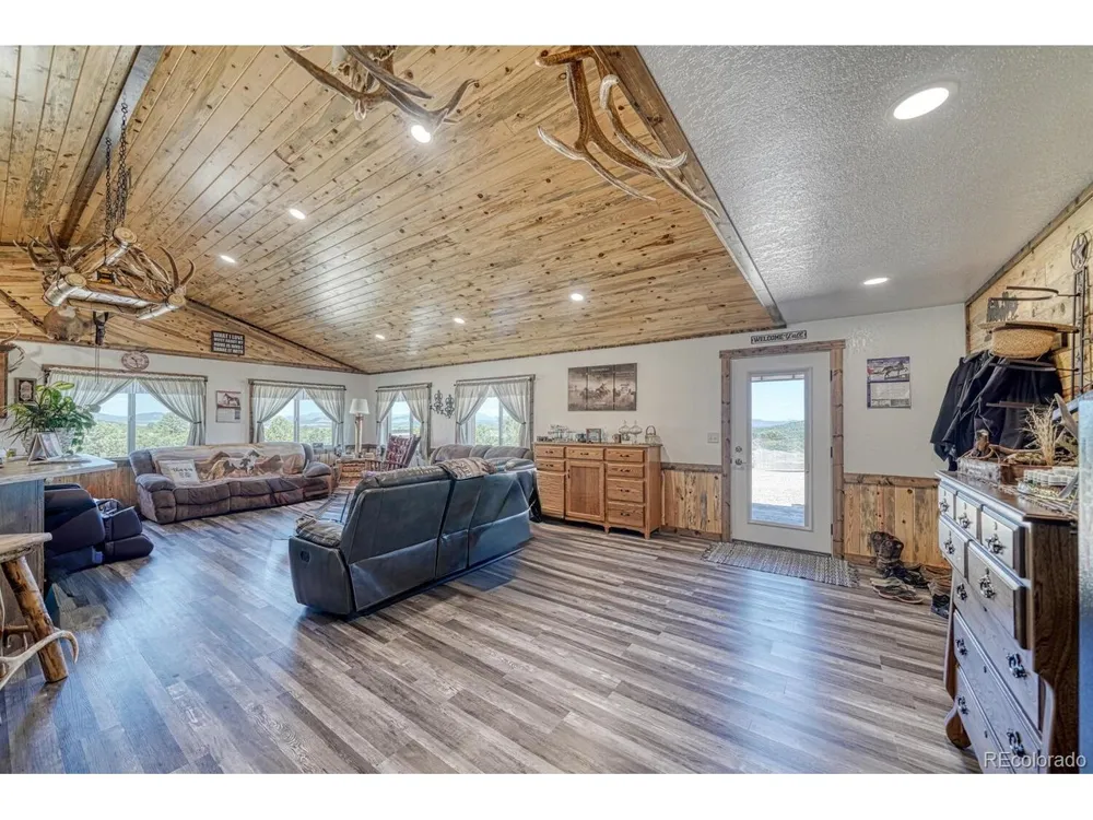 1625 Black Cloud Circle Westcliffe, CO 81252