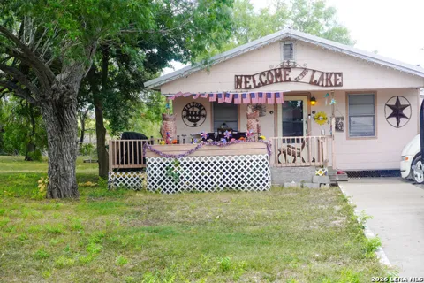 115 Lake Terrace