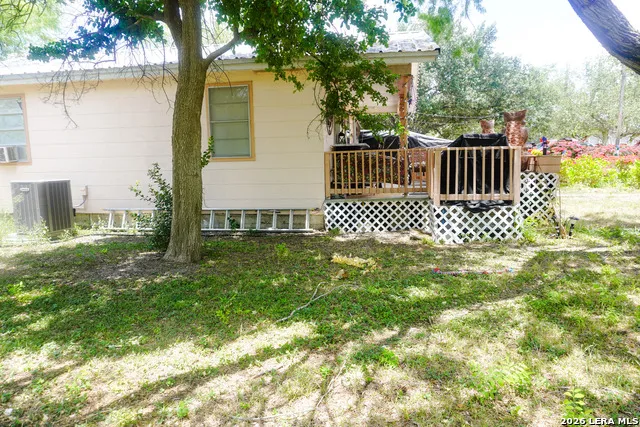 115 Lake Terrace Lake City, TX 78368