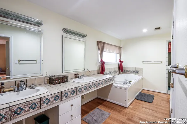 39 Oak Brackettville, TX 78832