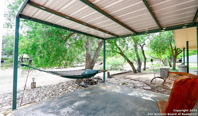 39 Oak Brackettville, TX 78832