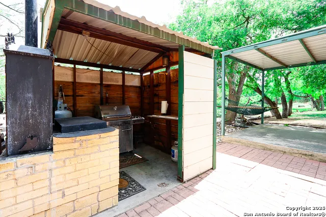 39 Oak Brackettville, TX 78832